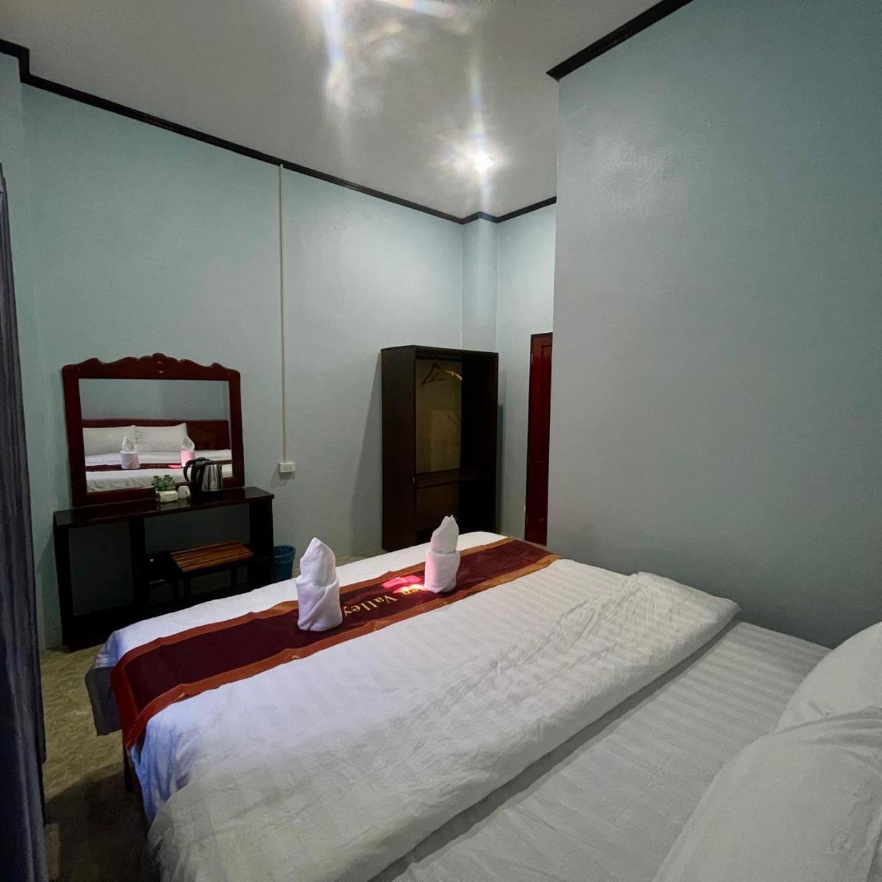 Smile Guesthouse Vangvieng Vang Vieng Exterior photo